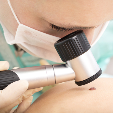 Vizsgáltasd ki bőrproblémáidat az Év magánrendelőjében, a maradandó következmények ellen