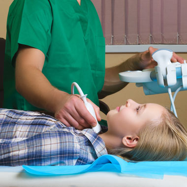 Dróton rángatja az alakod, a hangulatod valami? Fókuszált pajzsmirigy ultrahangos vizsgálat szakorvostól