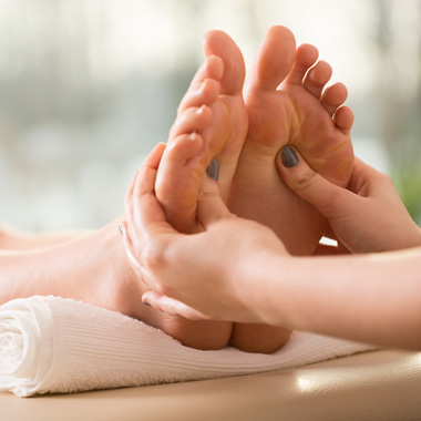 Talpreflexológiai állapotfelmérés és a problémás területek kezelése 