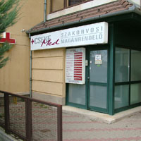 2040 Budaörs, Szabadság út 14. bejárat