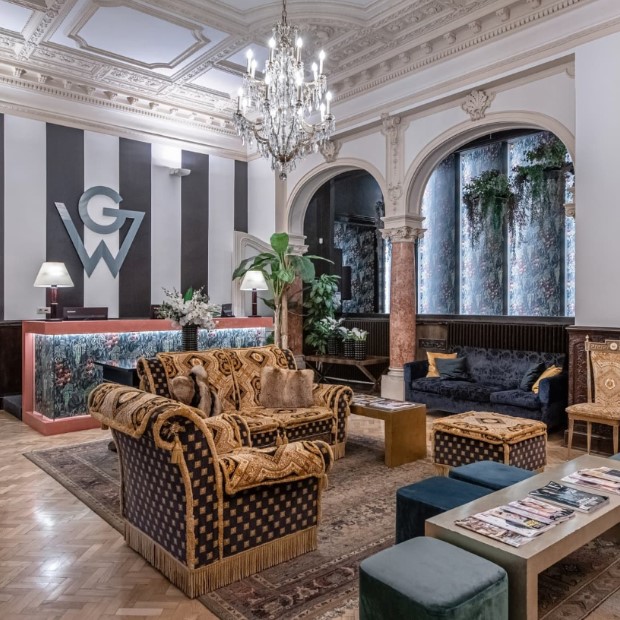 Infúziós immunerősítés és vitaminterápia: Azonnal ható 4 alkalmas teljes infúziós kúra, Dr. Goodwin Instant Hidratáló Koktéllal