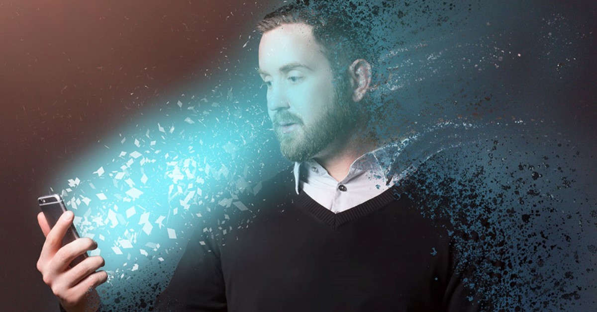 A digitális eszközök kék&nbsp;fénye növeli&nbsp;az éhségérzetet, és&nbsp;akár vakságot is okozhat!