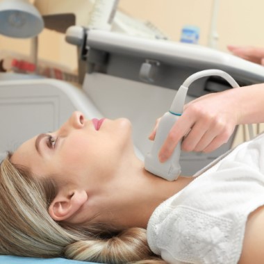 Pajzsmirigy ultrahangos vizsgálat hazavihető, írásos lelettel a Budai Magánorvosi Centrumban előleggel