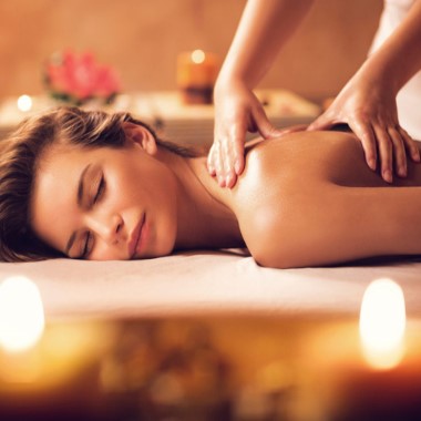 60 percnyi teljes testes feltöltődés, svédmasszázs, talpmasszázzsal a Benyovszky Orvosi Központban